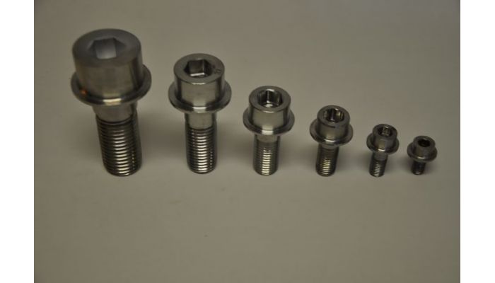 APP 6 Hjulskruv/impeller bolt